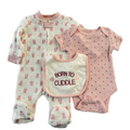 Conjunto   de 3 Piezas – Ositos y Corazones Rosa con Mameluco